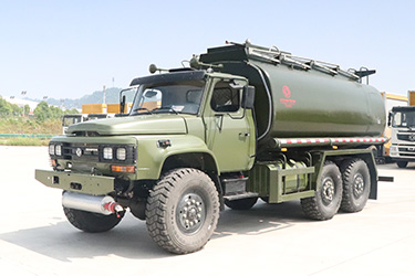 190馬力EQ2100六驅(qū)尖頭加運(yùn)油車(chē)_東風(fēng)六驅(qū)10方加油車(chē)_6*6長(zhǎng)頭多功能罐式運(yùn)輸車(chē)